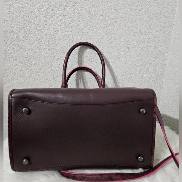 Coach Carryall Bag - Picture 7 of 14